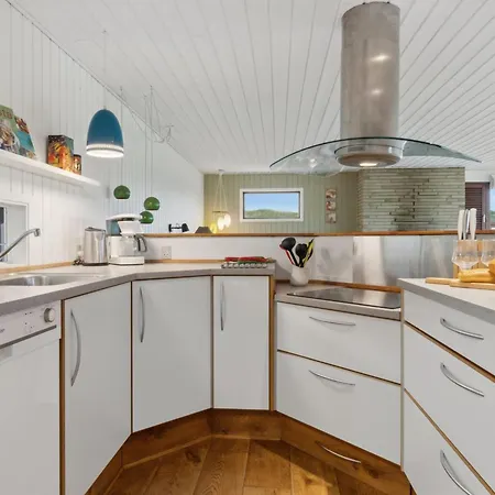 Jobst - 150m From The Sea By Interhome Feriehus